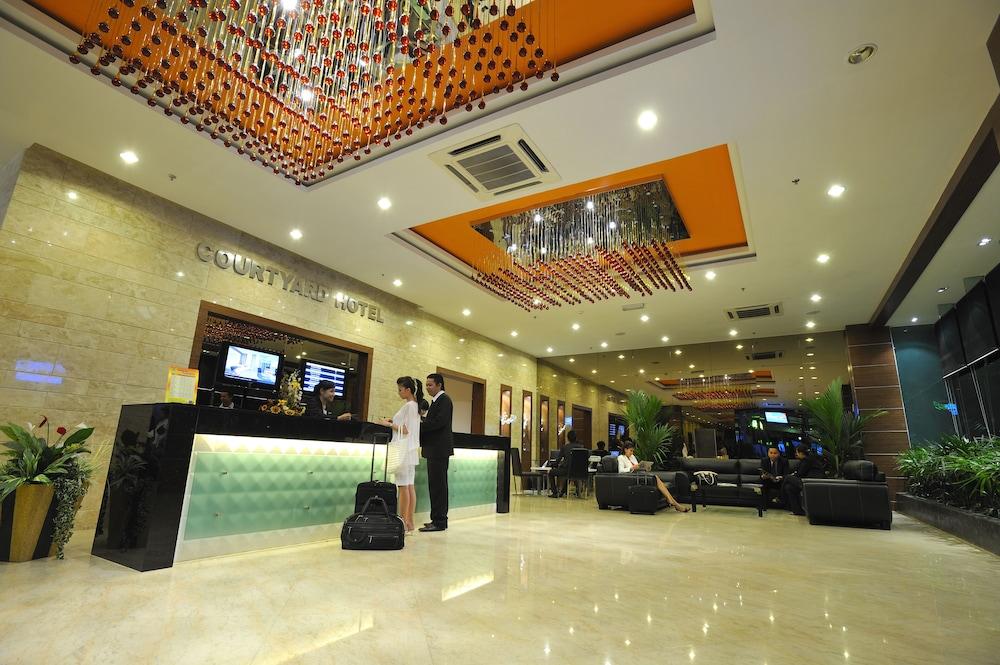 Courtyard Hotel 1Borneo Kota Kinabalu Extérieur photo