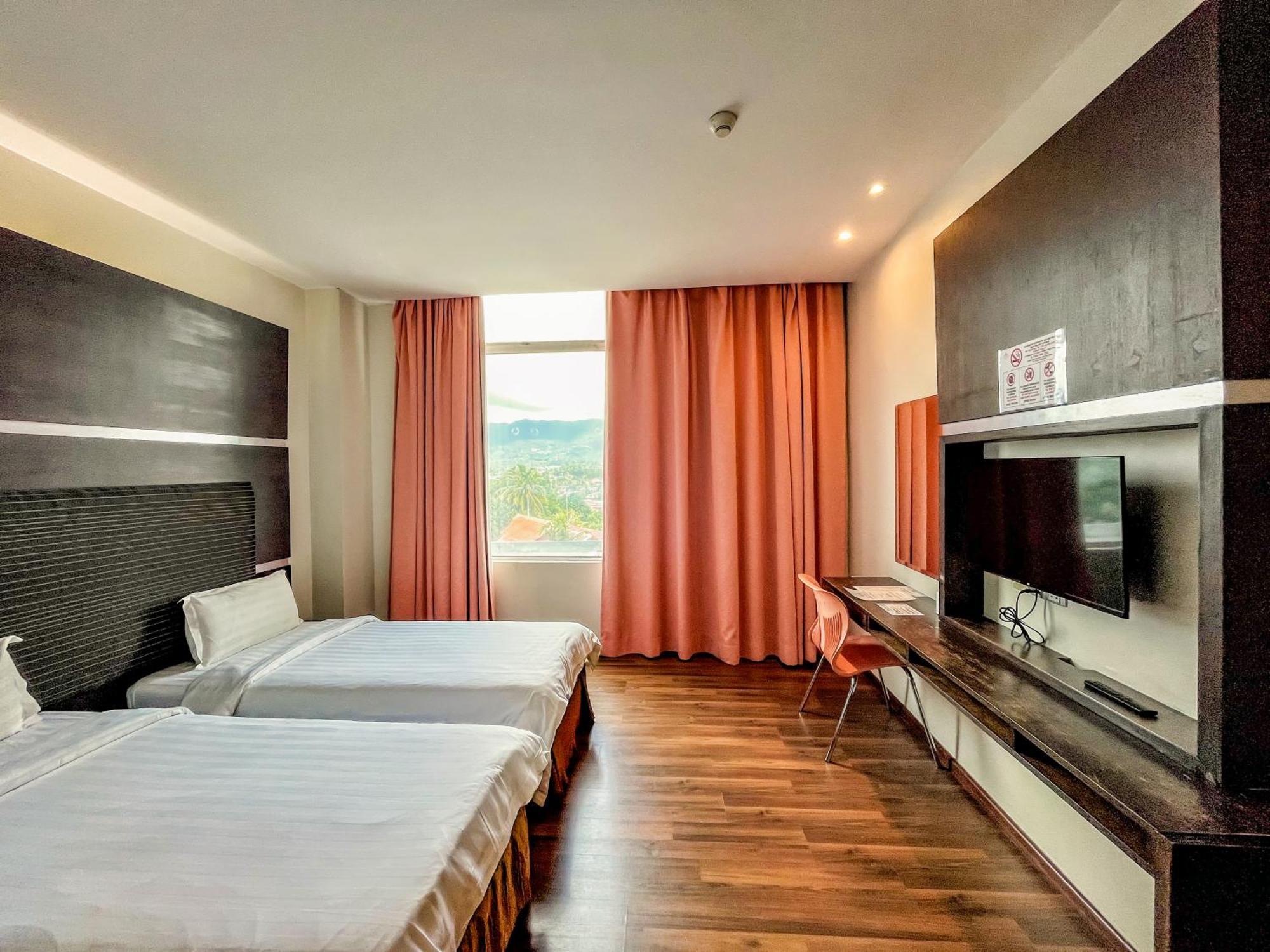 Courtyard Hotel 1Borneo Kota Kinabalu Extérieur photo